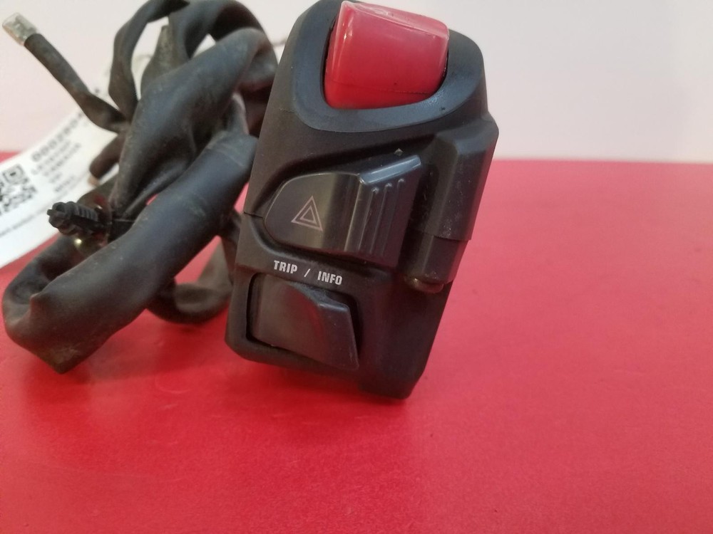 2019 YAMAHA X-MAX 125 IRON MAX RIGHT START SWITCH HAND CONTROLS