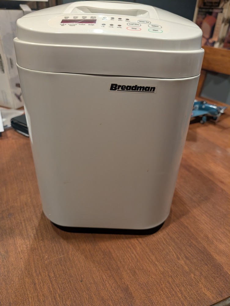 Bread Maker Breadman TR888 Corner Bakery 2lb Programmable Dessert NEW In BOX