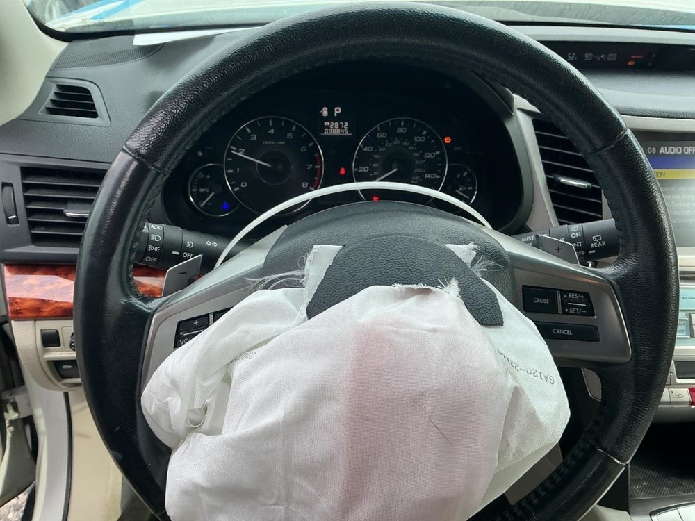 LEGACY 2012 Glove Box 4915992