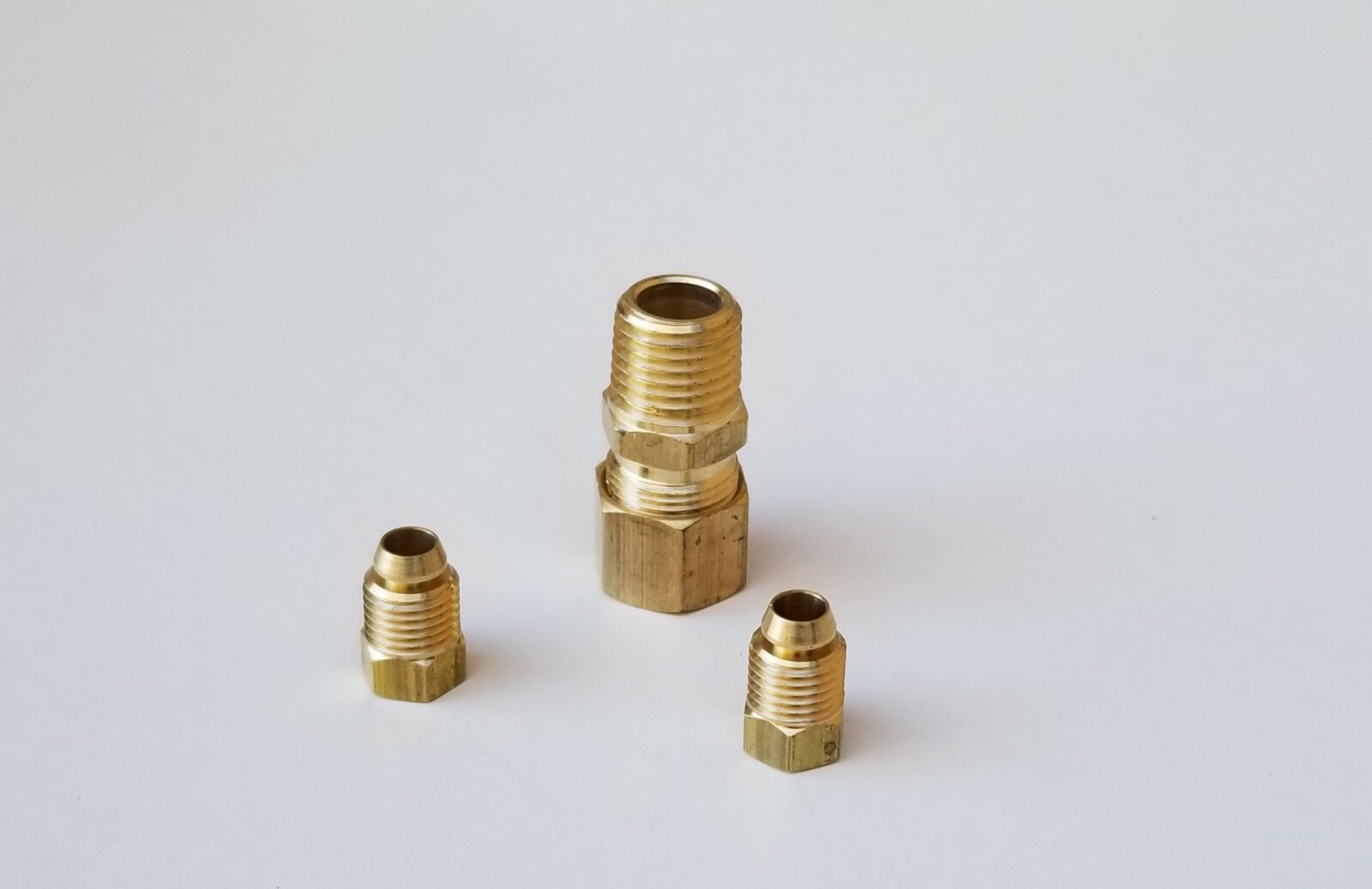 ROBERTSHAW GAS SAFETY VALVE, TSJ pilot inlet-out 3/16" Body in 1/4" (1720-005)