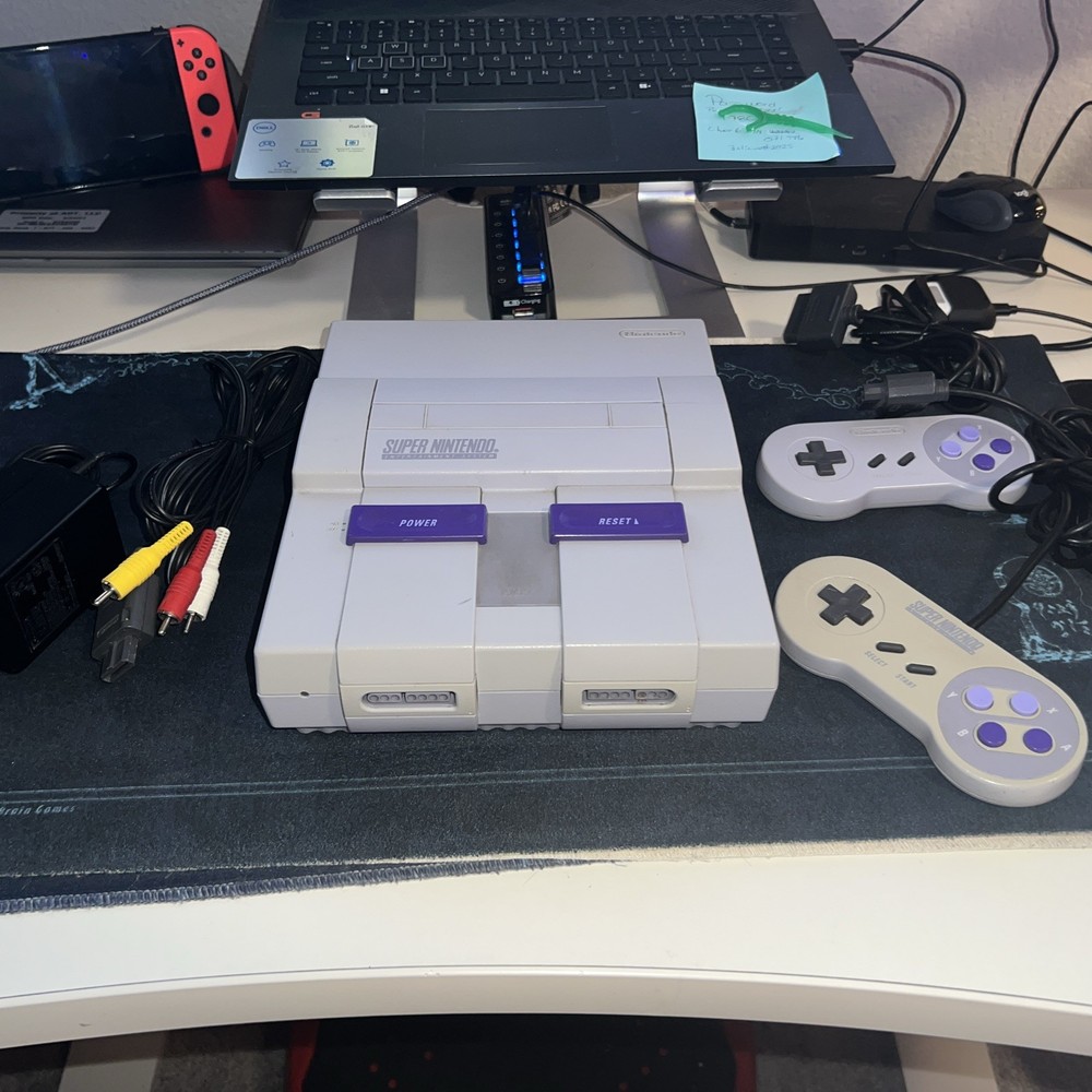 Super Nintendo SNES Original Console Everything Pictured Controller/Cables Works