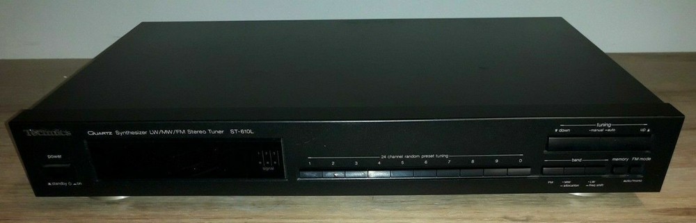 TECHNICS STEREO TUNER ST-610L  AM/FM