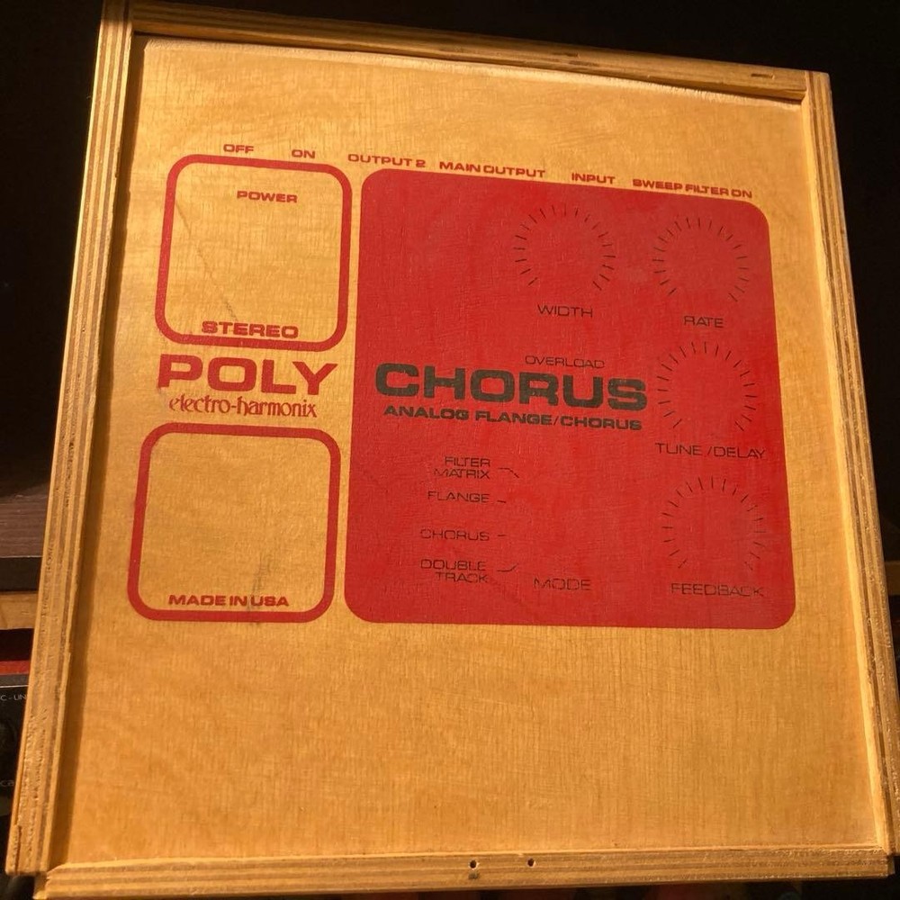 electro-harmonix POLY CHORUS