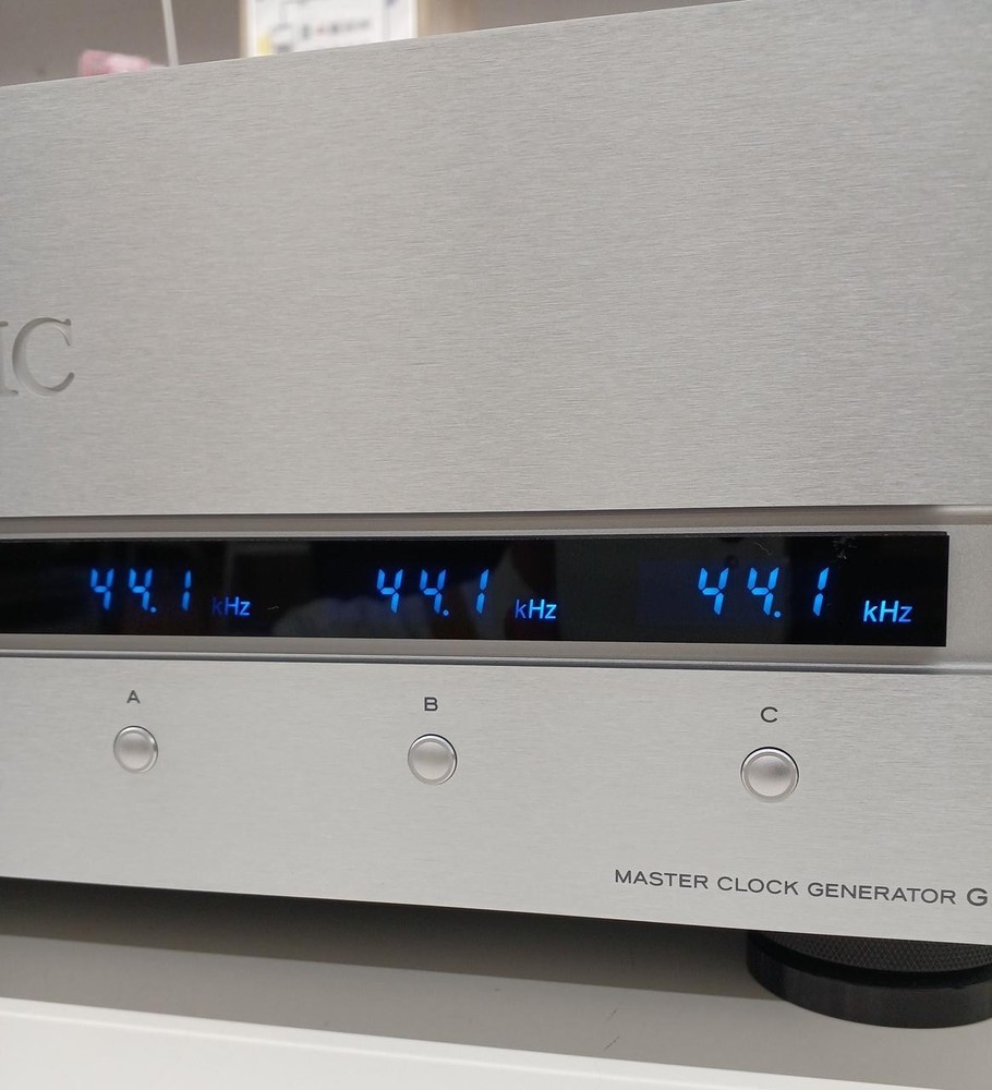 ESOTERIC G-0 Master Clock Generator High-Precision Digital Silver 2003 Japan