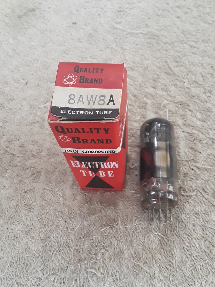 NOS 8AW8A Vacuum tube