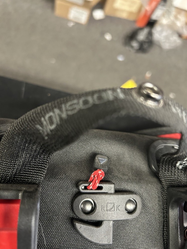 NOS AXIOM MONSOON HYDRACORE 32+