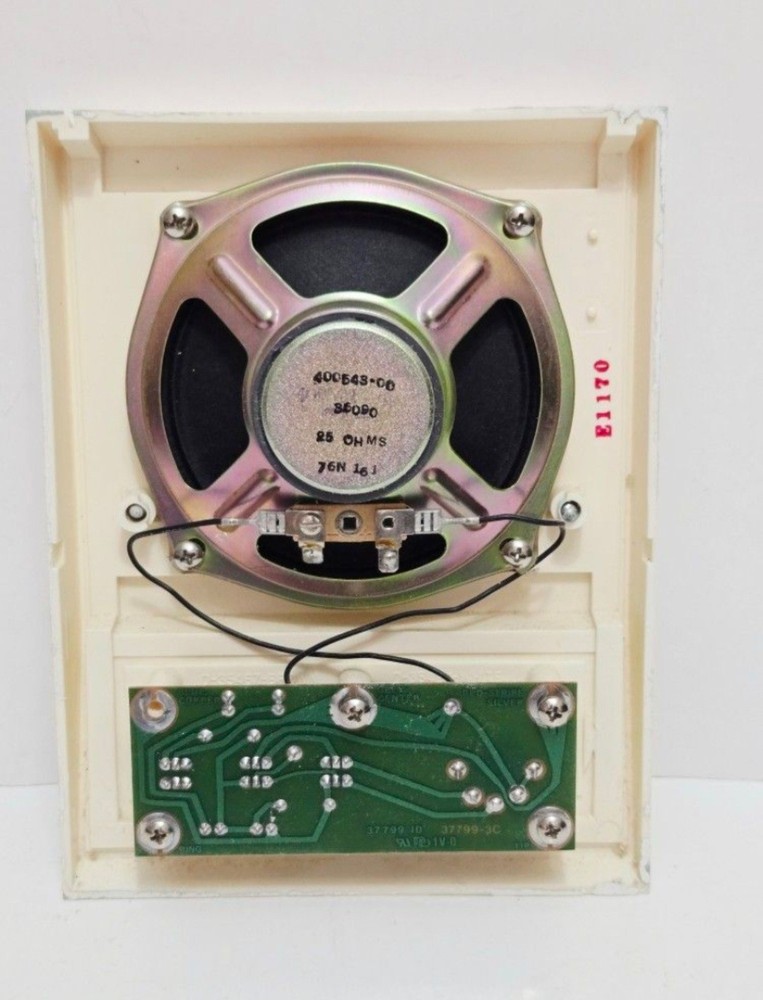 VTG Nutone Scovill Intercom Speaker & Metal Wall Insert E1170 * Read