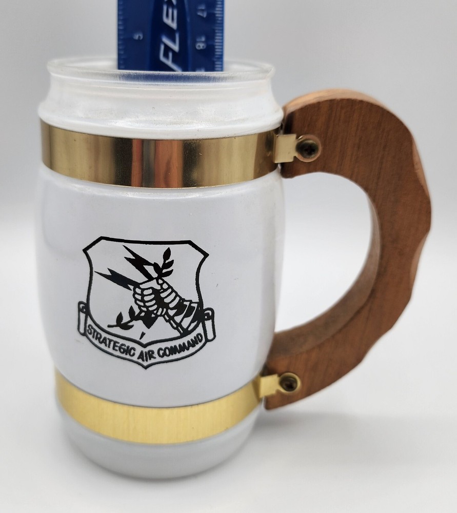 Vintage Strategic Air Command siesta ware mug
