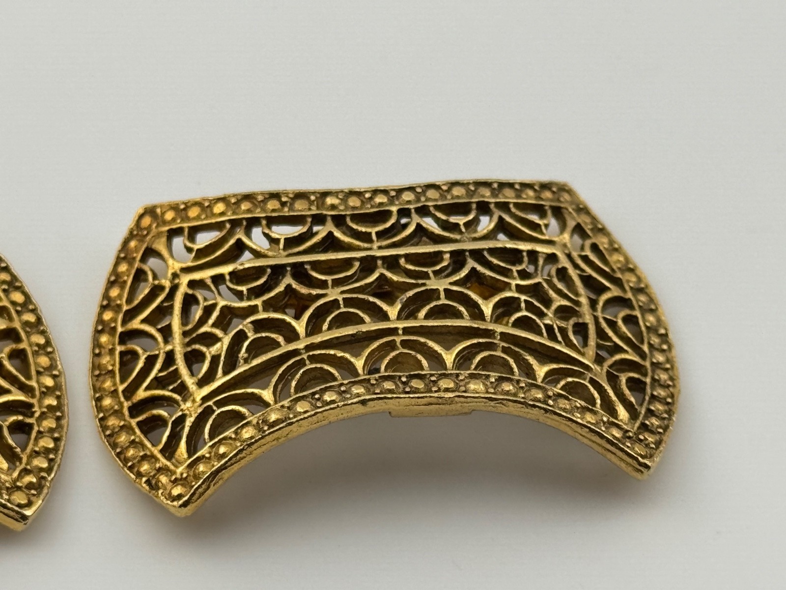 Vintage Musi Shoe Clips Gold Tone Signed