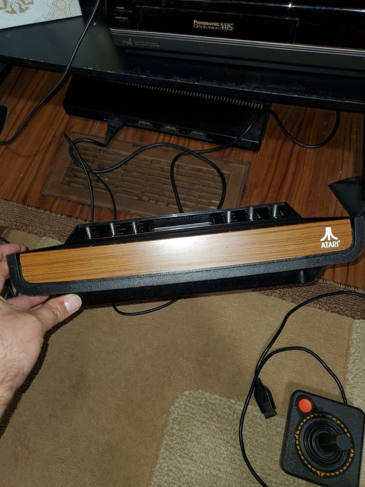 Atari 2600 Sunnyvale Heavy Sixer