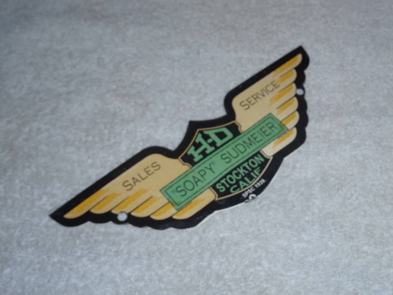 VINTAGE 1939 HARLEY DAVIDSON MOTORCYCLE SOAPY WINGS PORCELAIN METAL GAS OIL SIGN