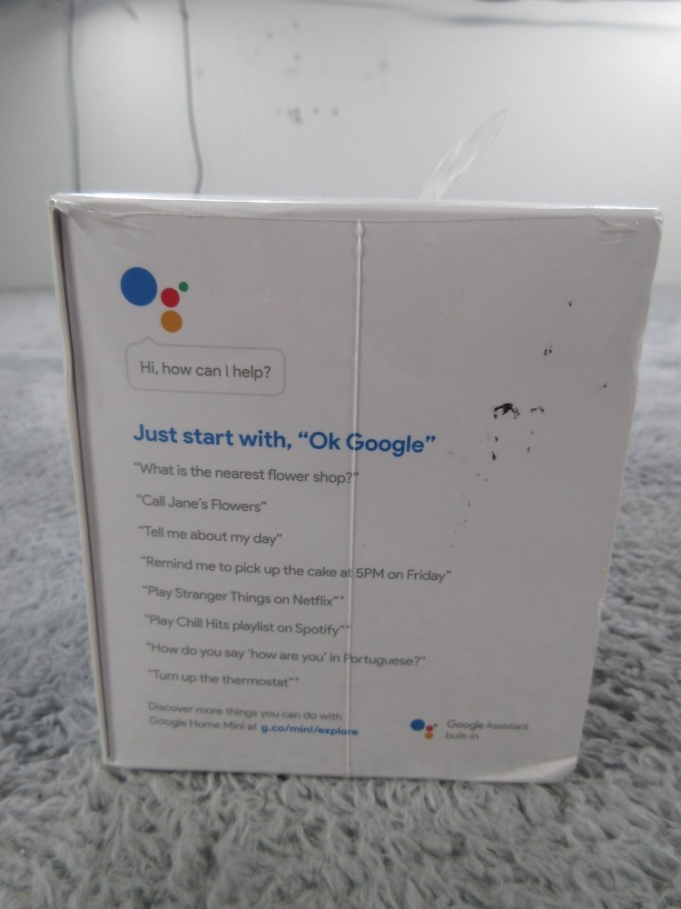 Google Home Mini - Smart Speaker with Google Assistant - Chalk