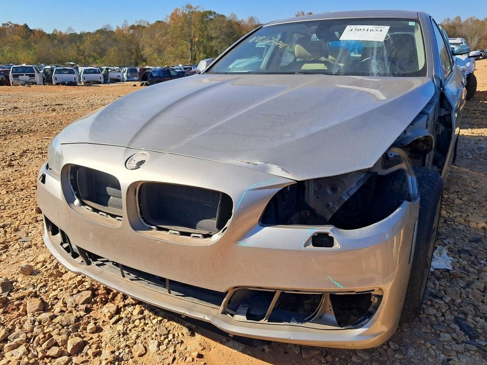 528I 2014 Glove Box 4857573