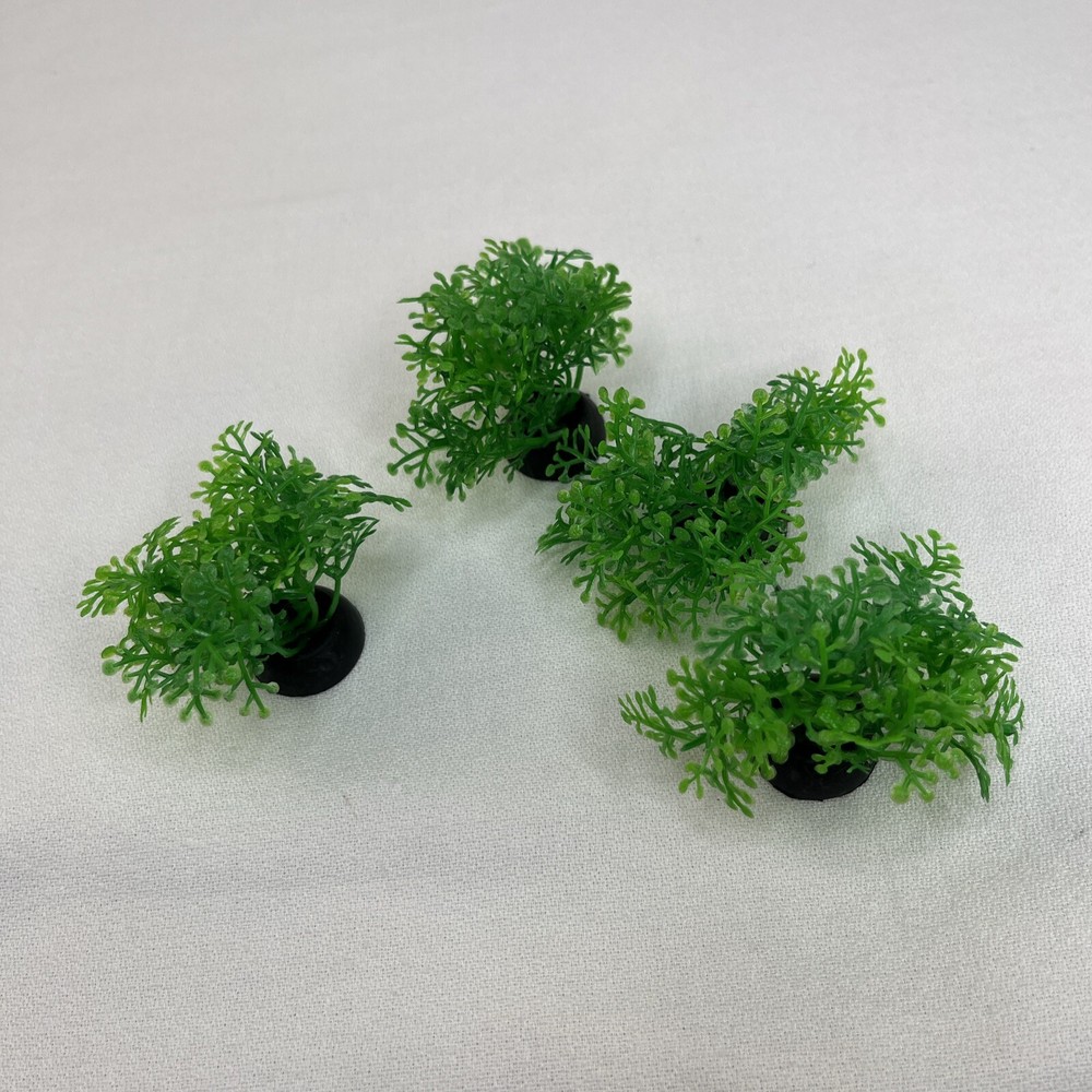 4 PC Xunyee Plastic Aquarium Plants