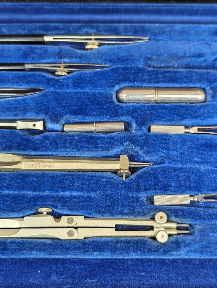 K + E Doric Favorite N 9526 C Protractor Set - Incomplete