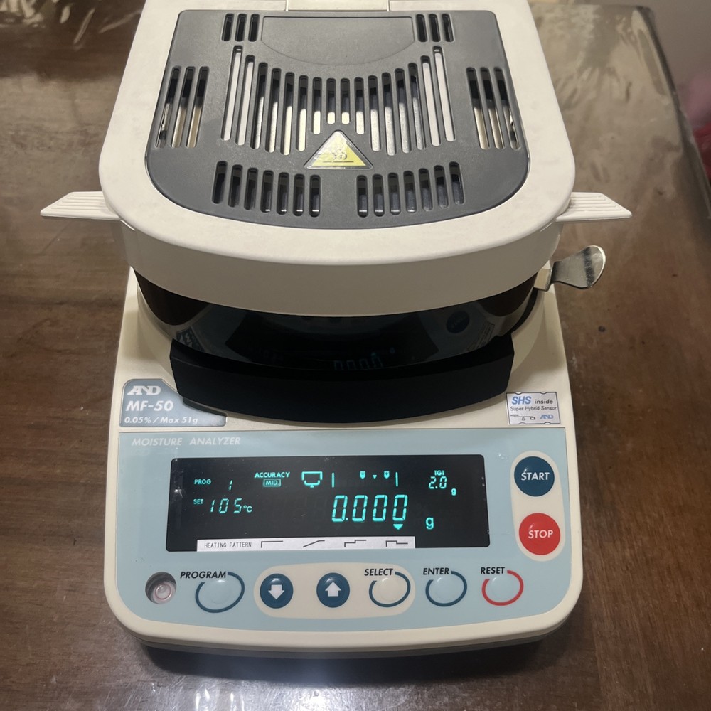 A&D MF-50 Moisture Analyzer