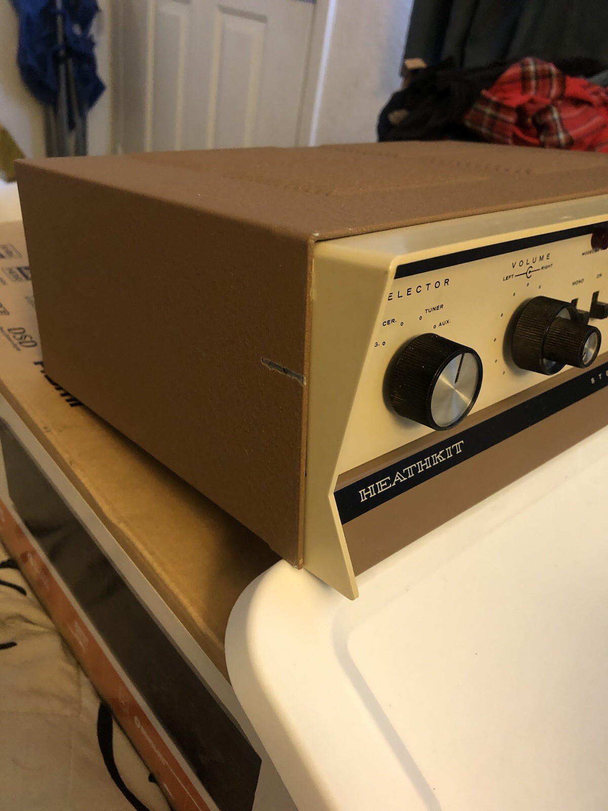 Heathkit AA-32 Stereo Amplifier in excellent working condition