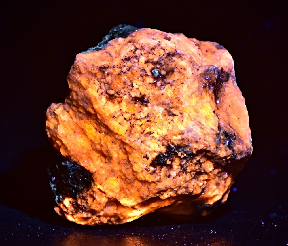 Fluorescent Phosphorescent Color Change Hackmanite Specimen 66 Gram