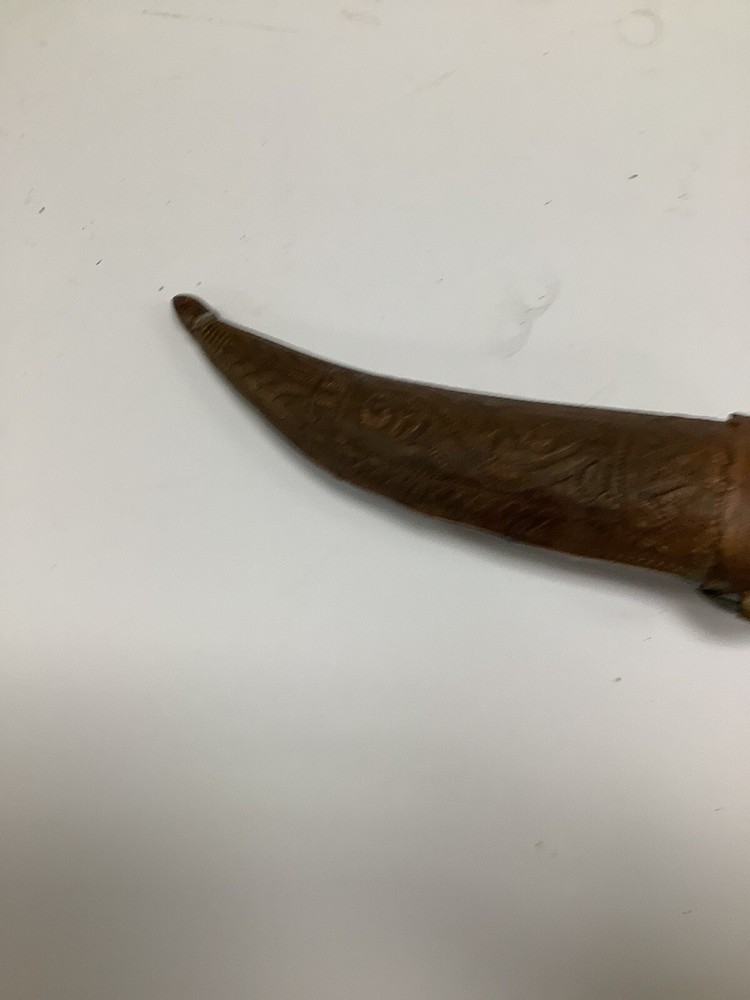 Decorative Inlay Handled Dagger With Engraving On Blade