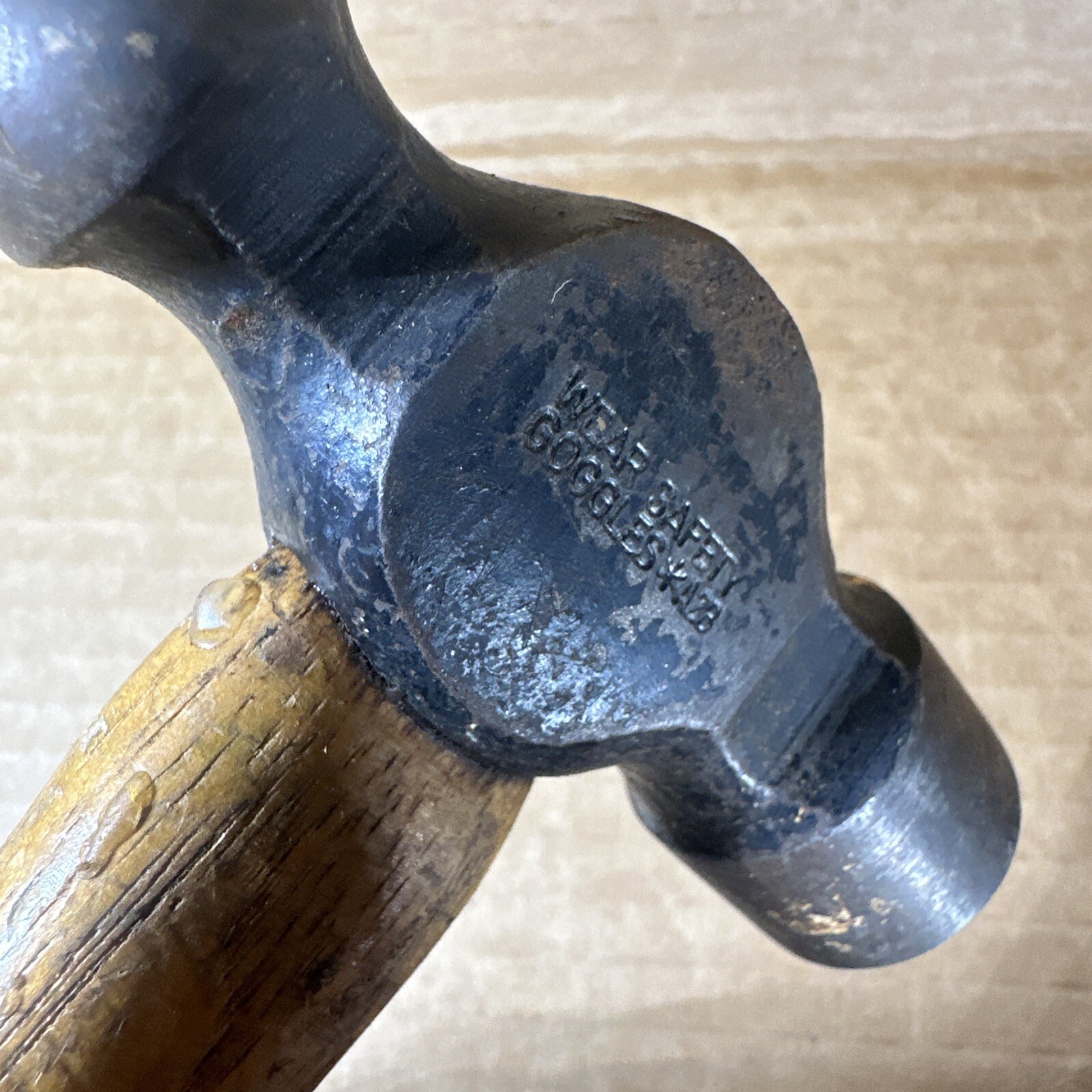 Vintage Vaughan S2012 12 Oz. Machinist Ball Peen Hammer Wood Handle Made In USA