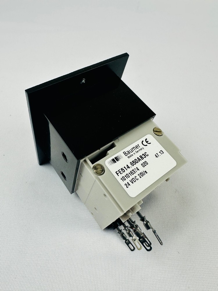 Baumer FE514.650AB3C 6-Digit Presettable Counter