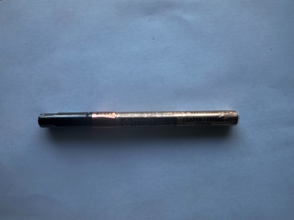 extra fine Pen-Thouch permanent marker COPPER