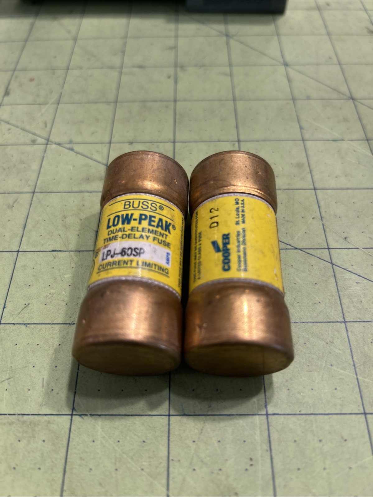 Lot of 2 Bussmann LPJ-60SP Dual-Element Time-Delay Fuse, Class J, 60A 600VAC