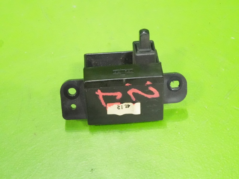 94-01 Integra OEM glovebox storage compartment light lamp switch