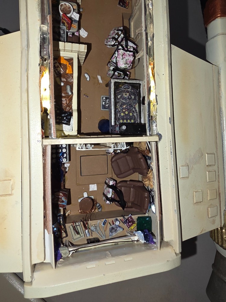 Spaceballs: The model - Eagle 5 Ship 1/32 scale UNIQUE