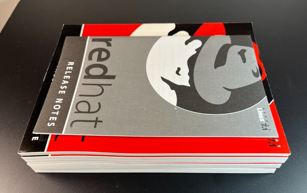 Red Hat Linux 7.1 - 6 book set - Excellent condition
