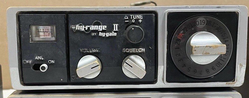 hy-gain CB Radio-23 Channel-untested-includes Microphone & Mounting Bracket