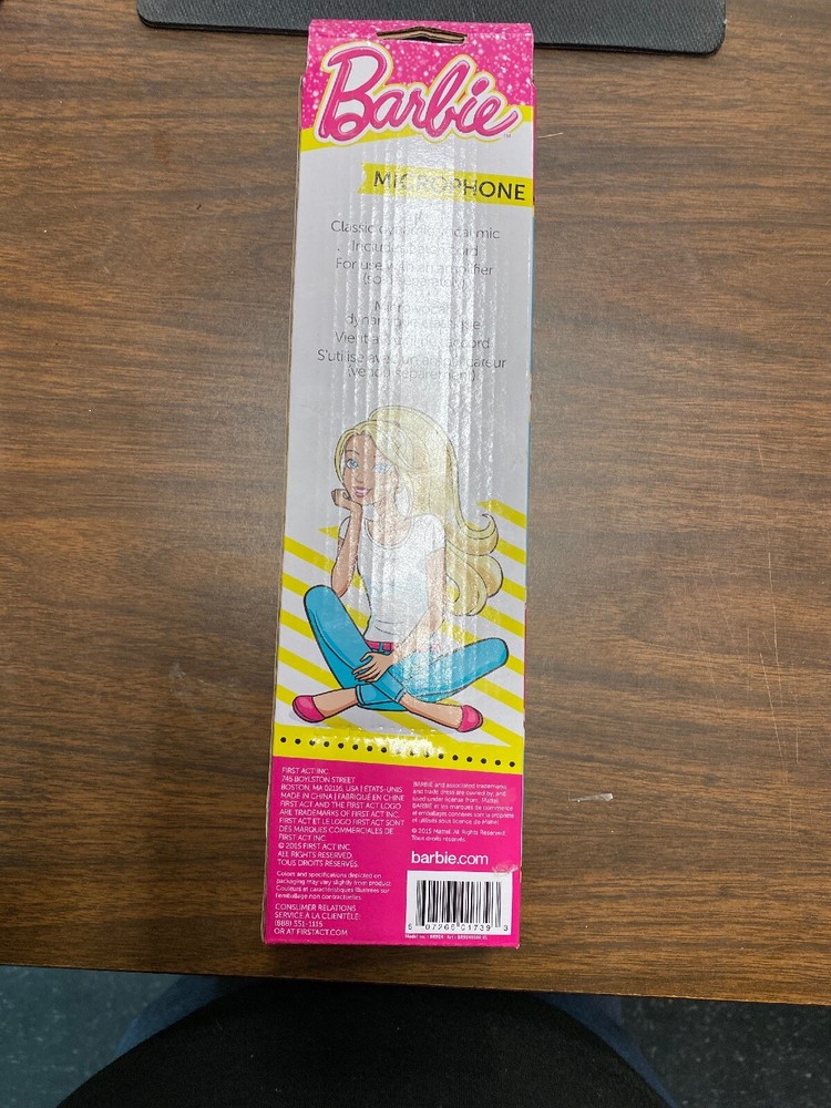 Barbie Vocal Dynamic wired Microphone