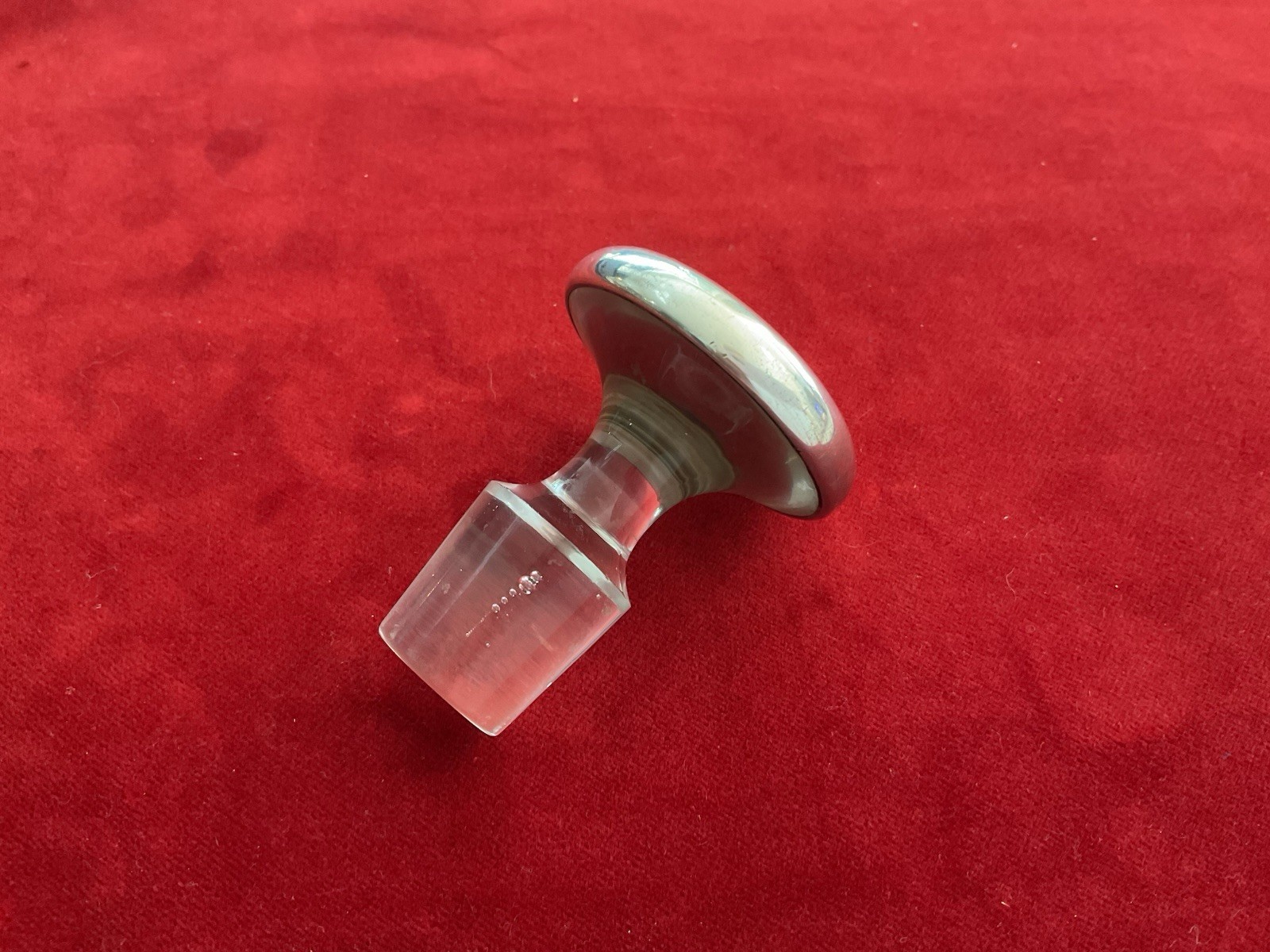 VTG BRITISH HALLMARKED STERLING TOPPED BOTTLE TOP DECANTER STOPPER CRYSTAL GLASS