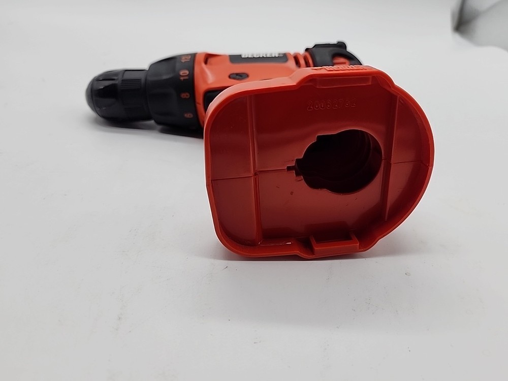 Black & Decker CD120G 12V 3/8 Cordless Drill Driver TESTED BARE TOOL ONLY NO Bat