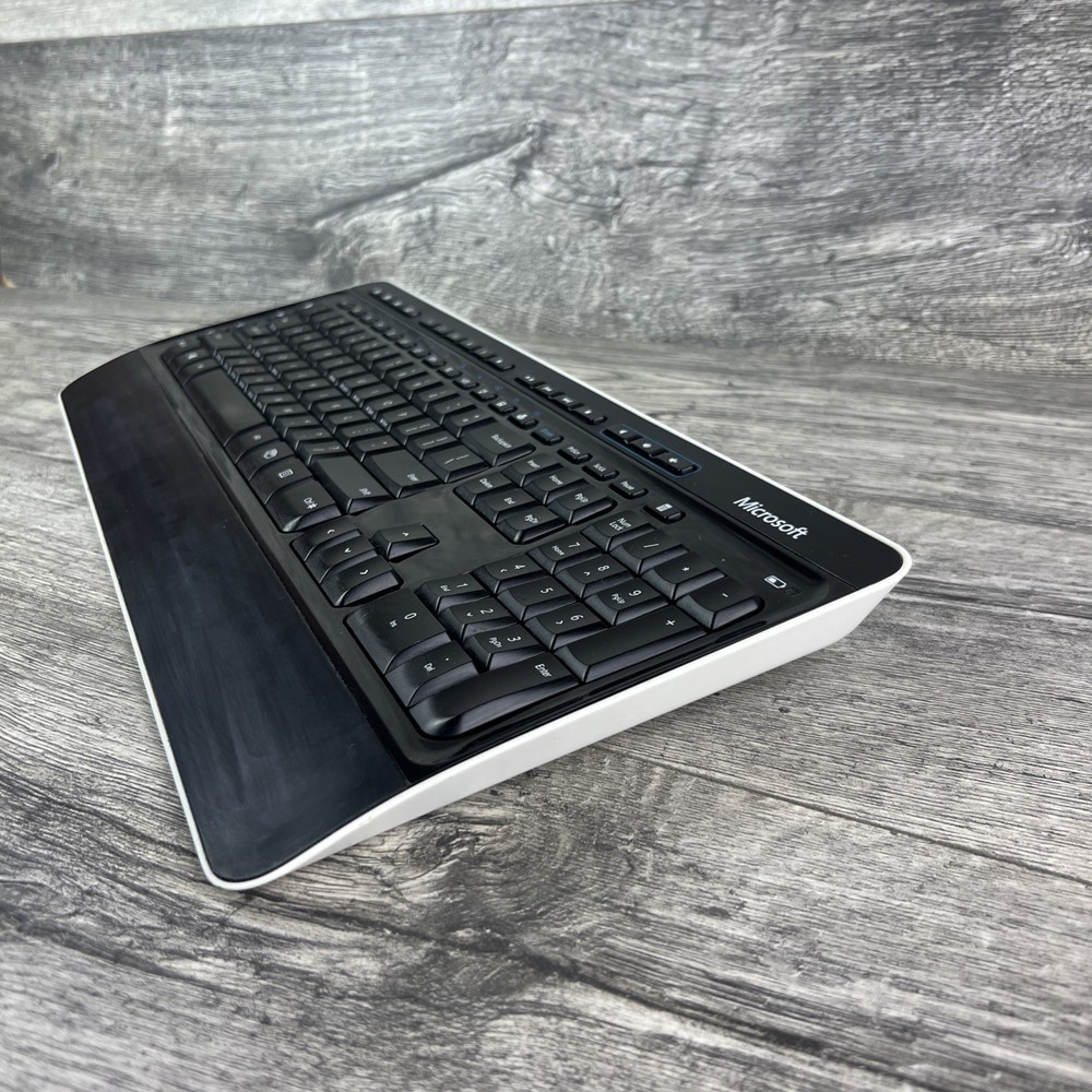 Microsoft Wireless Keyboard 3000 V 2.0 Only