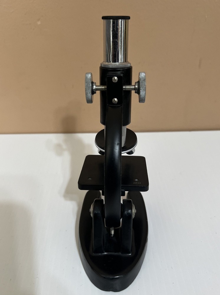 SELSI 100X, 200X, 300X Vintage Microscope Untested. Used