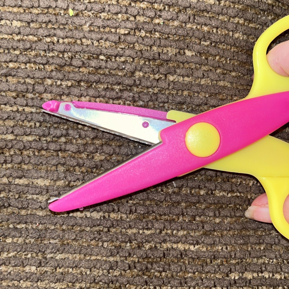 Paper Edge Scissors Set of 6 Different Patterns Craft Scissors