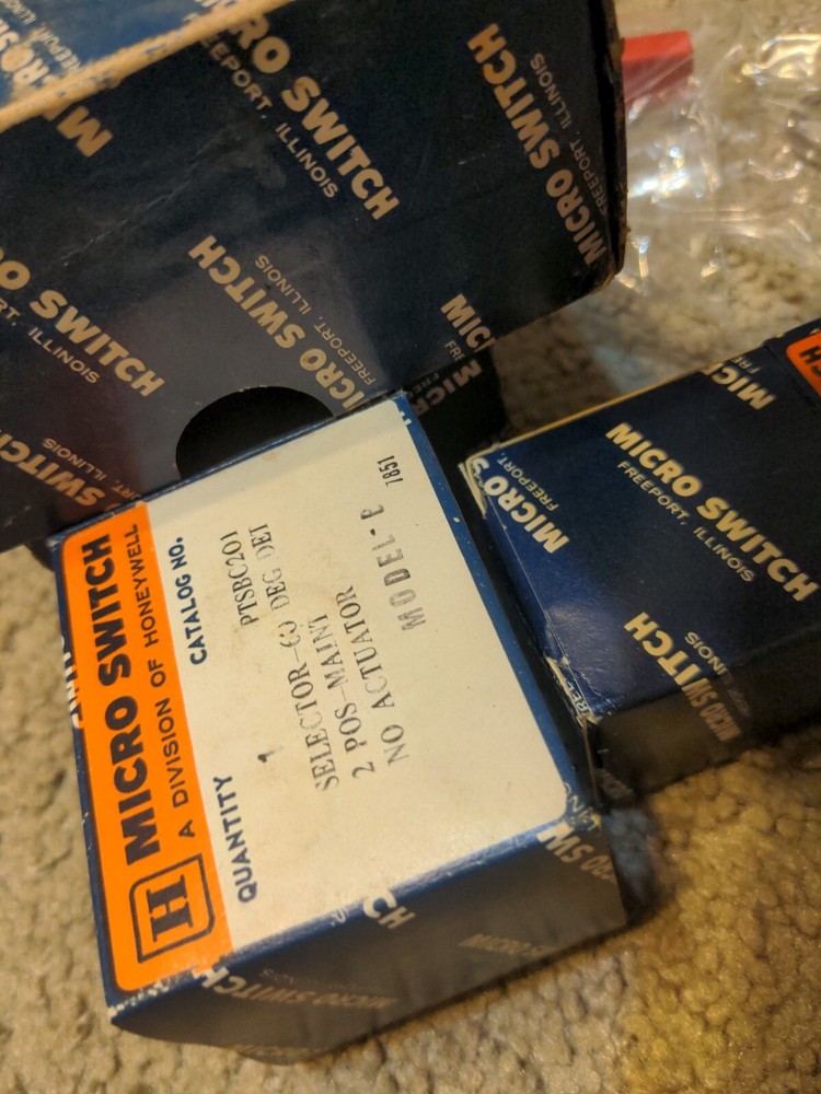 New Honeywell PTSBC213E Micro Switch Kit PTSBC201 PTCE Red