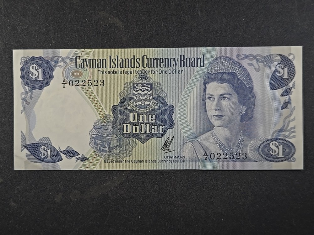 1971 (1972) CAYMAN ISLANDS $1 note - Pick #1b - Solid VF/XF