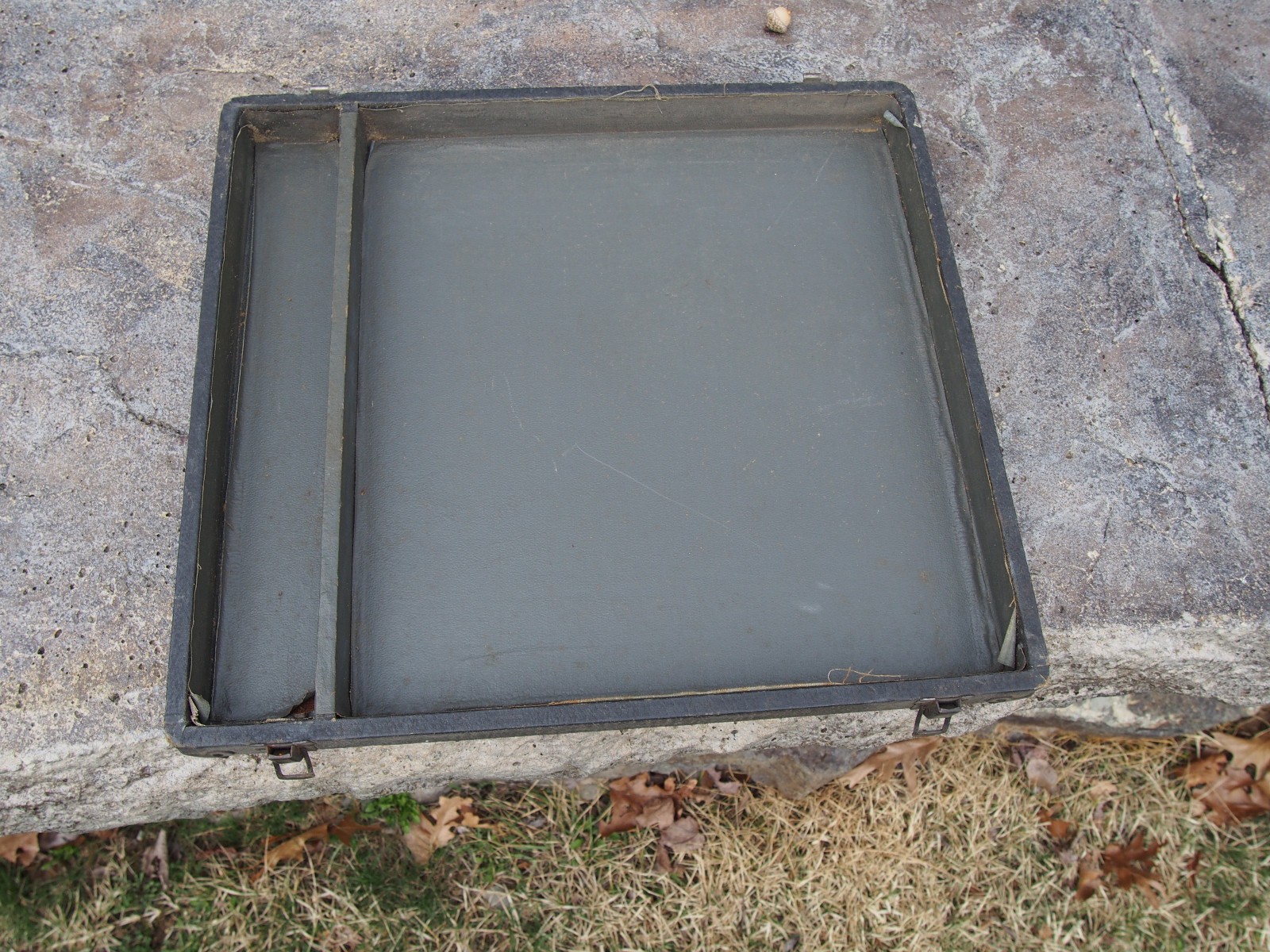 Vintage Victor 16mm Movie Projector Speaker 12" Woofer