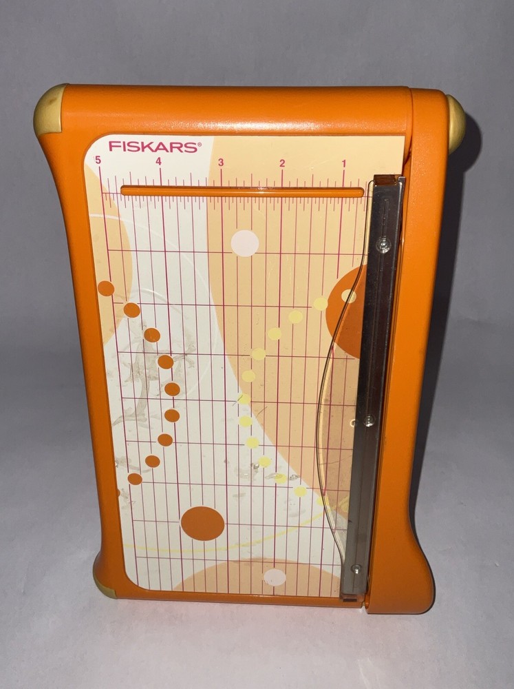 Fiskars Card Making Bypass Trimmer 9" Guillotine Pre-Owned