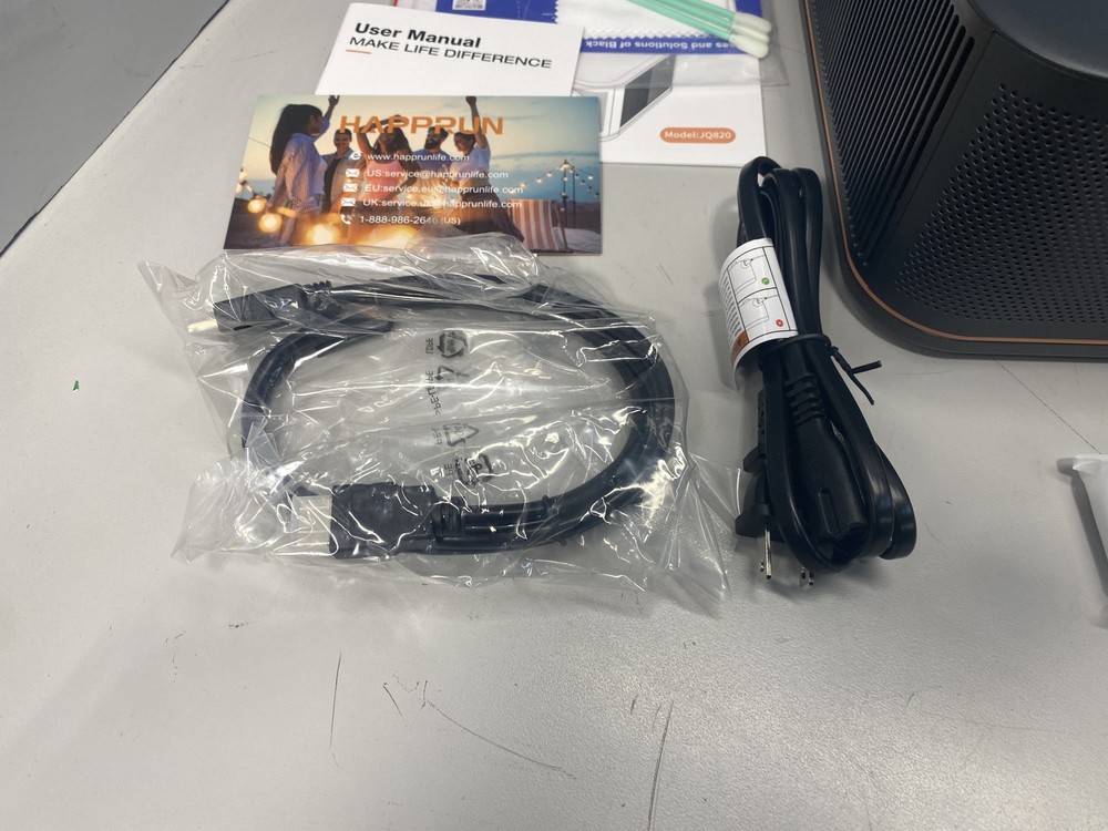 HAPPRUN - 2000 ANSI 4K Decoding Projector with WiFi and Bluetooth