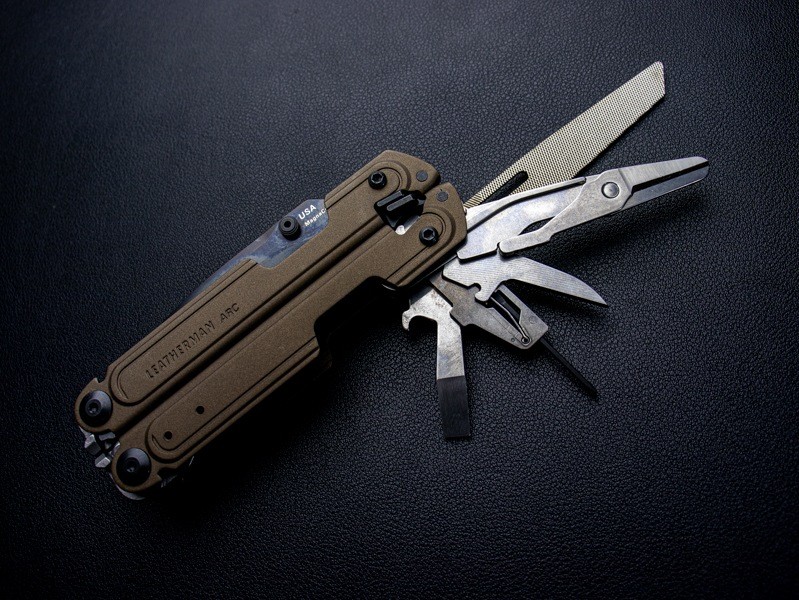 LEATHERMAN ARC TAROS Multi-Tool (ARC-TL)