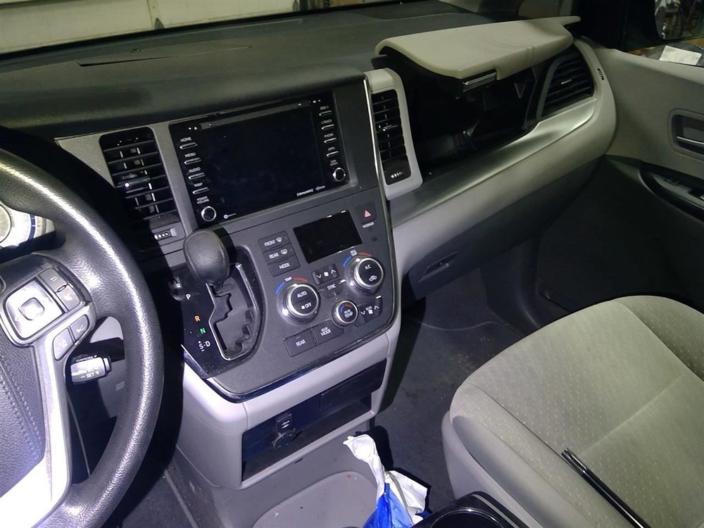 Network Gateway Control Module Right Hand Dash Fits 18-20 SIENNA 89111-08020