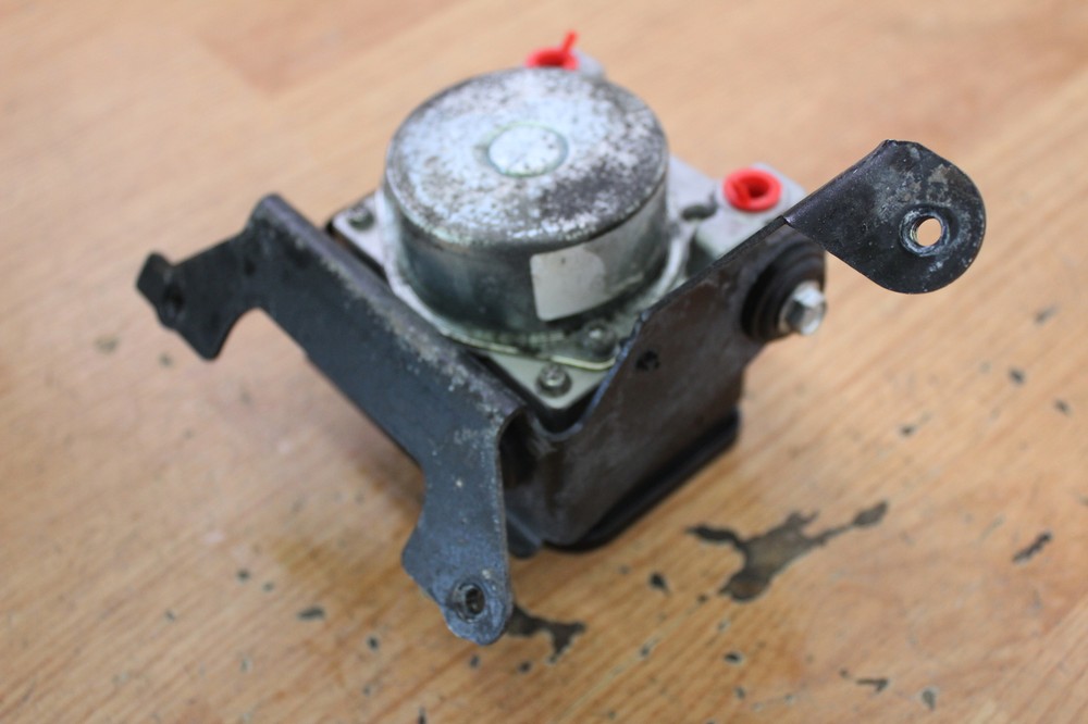2013 VICTORY CROSSROADS HARDBALL ABS Control Module/ Antilock Brake