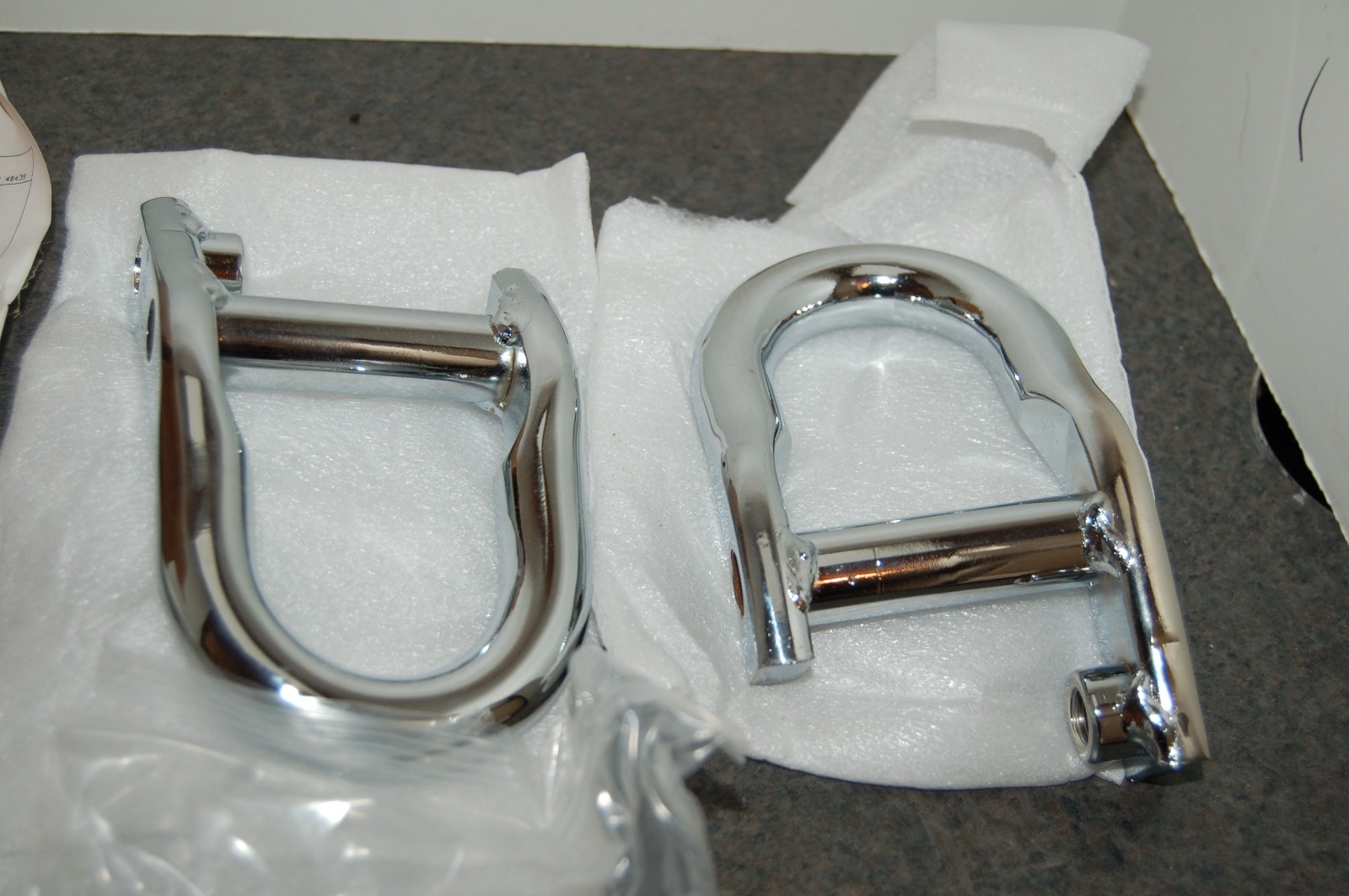 NEW GENUINE GM 19158571 CHROME FRONT TOW HOOKS 2002 - 14 CHEVROLET GMC PAIR