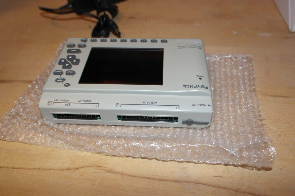 Keyence NR-2000 Temperature Record 400kHz Japanese Data Acquisition System