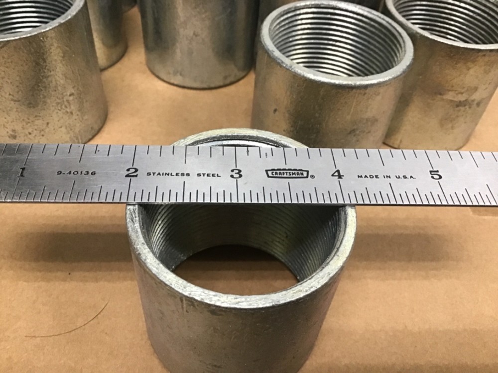 (14) 1-1/2" Conduit Couplings Threaded Ridgid ECK Galvanized new