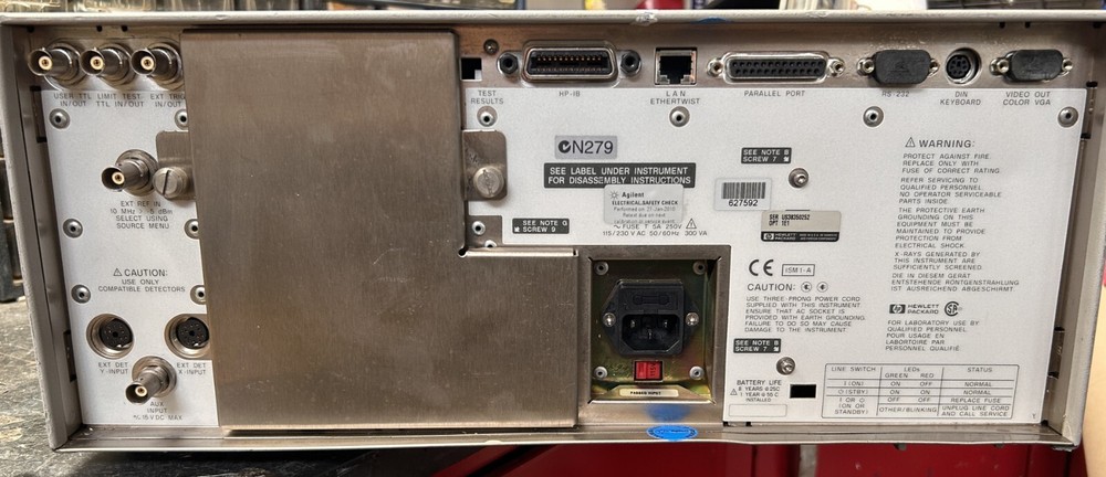 HP RF Vector Network Analyzer Model 8714ET with opt 1E1