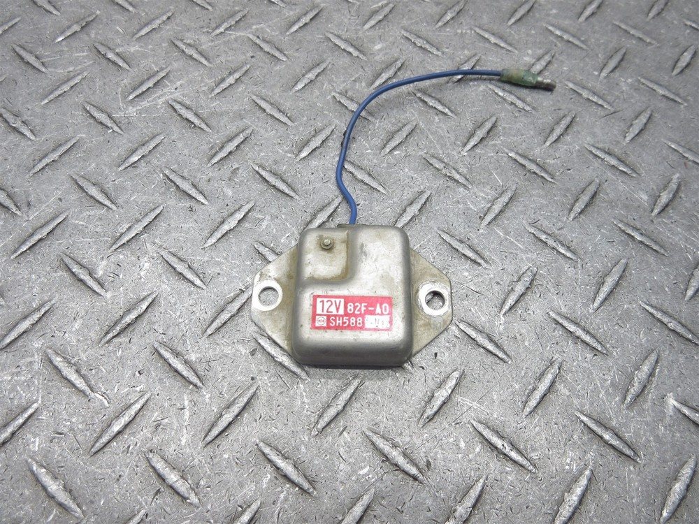 2004 03-06 Yamaha YFS200 Blaster Regulator Rectifier Voltage Works